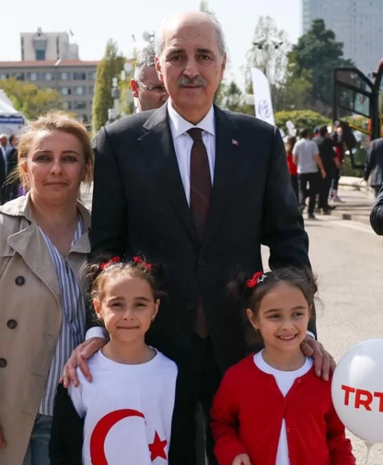 Kurtulmuş "Meclis Bahçesi Çocuk Bahçesi" alanını ziyaret etti