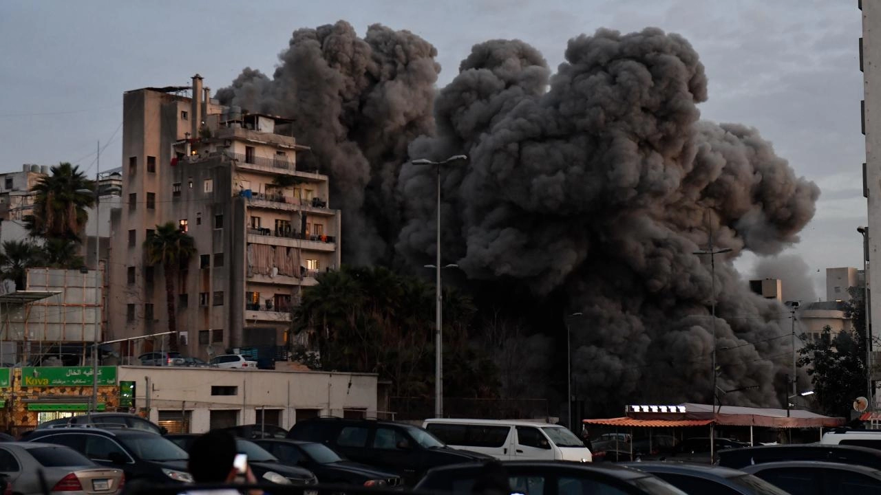 Lübnan'da can kaybı artıyor: Bilanço 2 bin 500'ü geçti