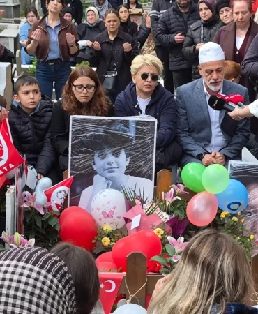 Mattia Ahmet Minguzzi 16'ncı yaş gününde mezarı başında anıldı