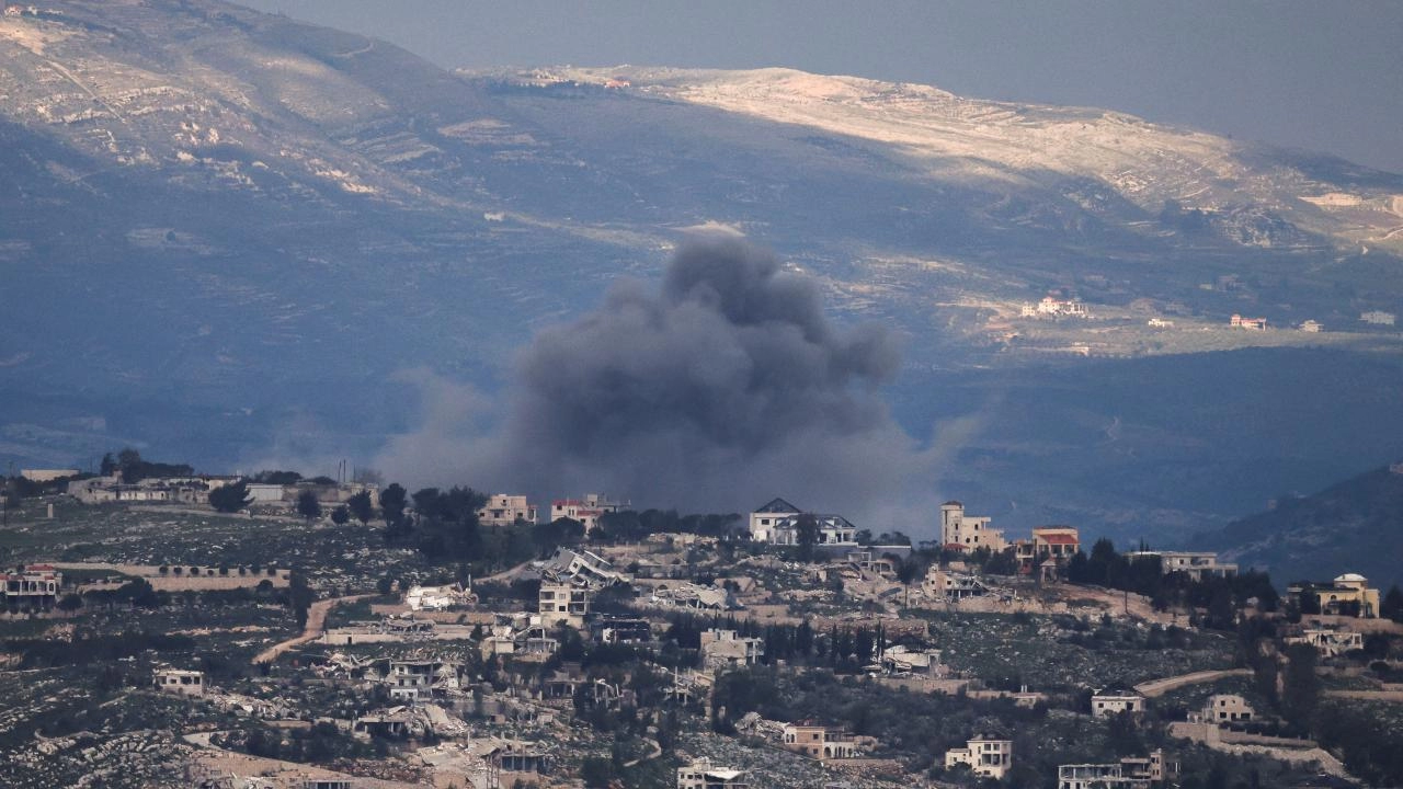 Netanyahu'dan saldırı talimatı: Lübnan'da 7 sivil öldü