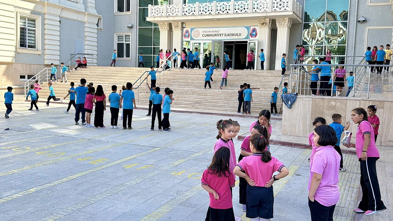 Okul güvenliği için çok katmanlı eylem planı devrede
