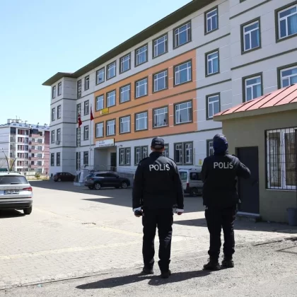 Okullarda yeni dönem: Renkli takip ve siber koruma