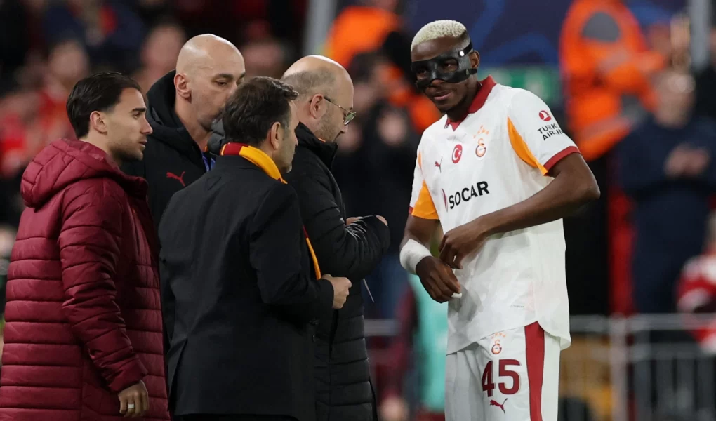 Osimhen için derbi öncesi kritik sakatlık uyarısı