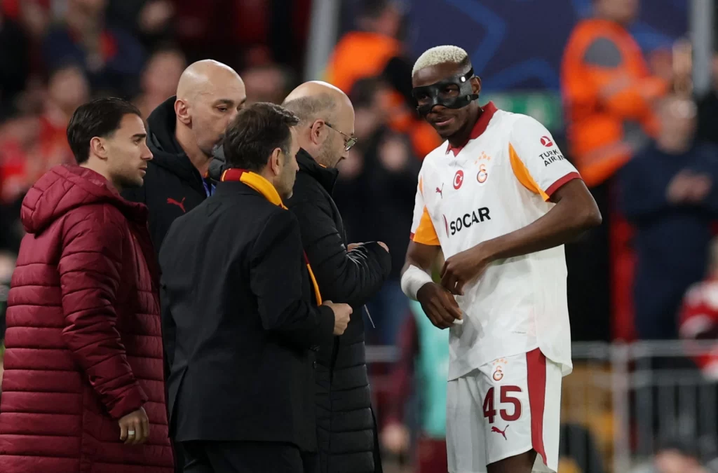 Osimhen için derbi öncesi kritik sakatlık uyarısı