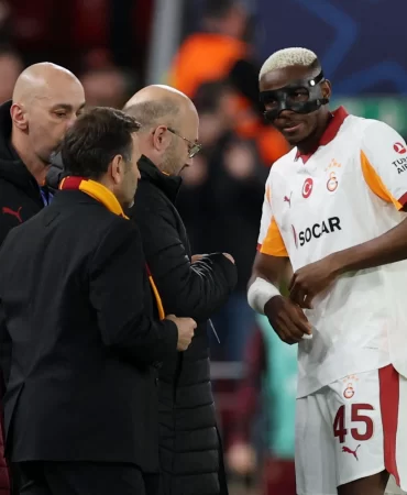 Osimhen için derbi öncesi kritik sakatlık uyarısı