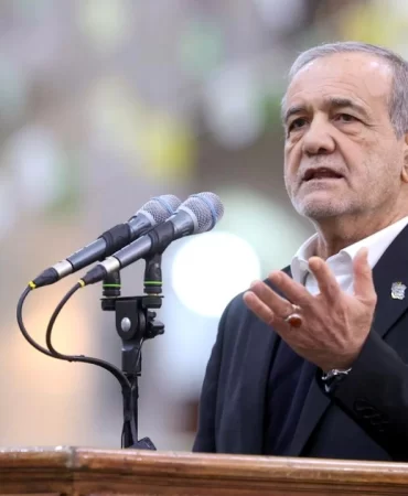 Pezeşkiyan'dan Macron'a Hürmüz mesajı: Sonuçları ağır olur