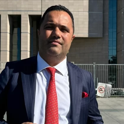 Rezan Epözdemir hakkındaki casusluk soruşturmasında takipsizlik