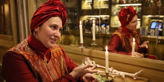 Rusya’da mistisizm patlaması: Askerler muska yaptırıyor