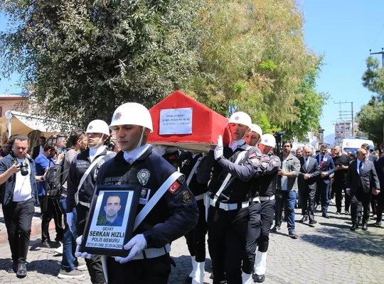 Şehit polis Serkan Hızlı ebediyete uğurlandı