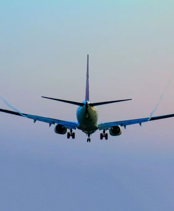 Tahran'daki havalimanlarında uçuşlar yeniden başladı