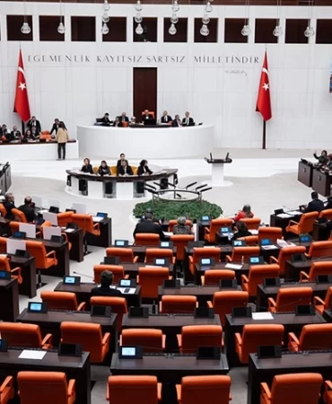 TBMM'de dokunulmazlık dosyası trafiği: Bin 52 fezleke Karma Komisyon'da