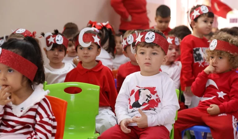 Türkiye'de her 4 kişiden biri çocuk oldu