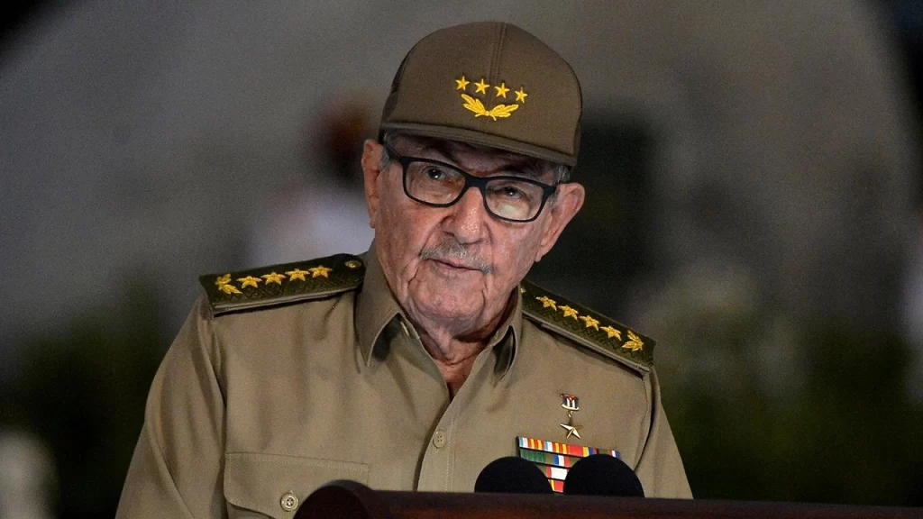 ABD'den tarihi adım: Raul Castro'ya cinayet suçlaması