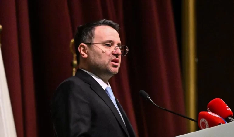 Bakan Gürlek: Yeni bir anayasa artık zorunluluktur
