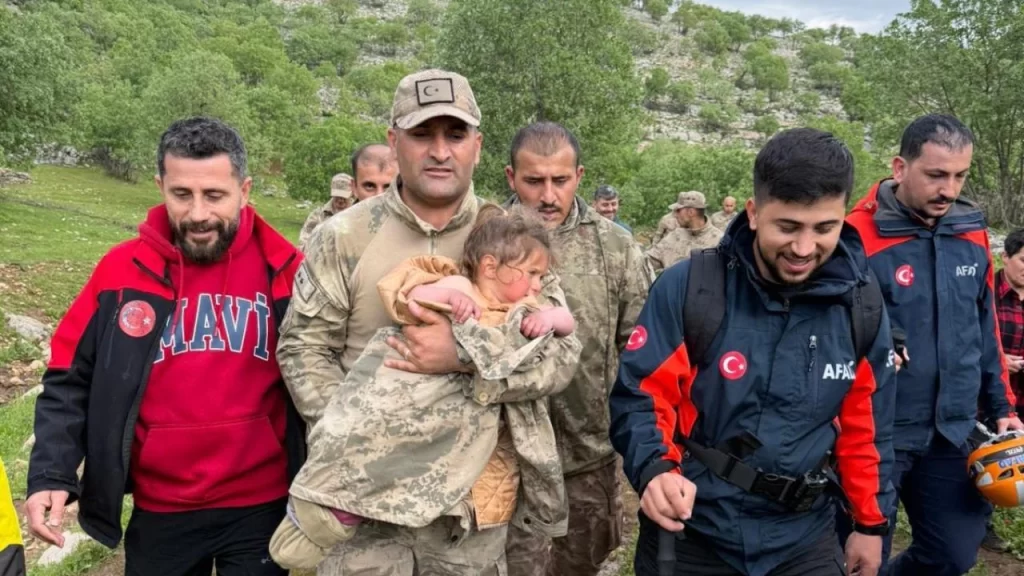 Batman'da kaybolan küçük Melike 17 saat sonra bulundu
