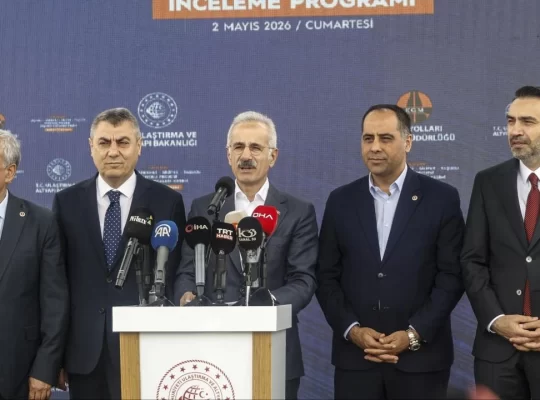 Çeşmeli-Kızkalesi otoyolu yıl sonunda hizmete giriyor