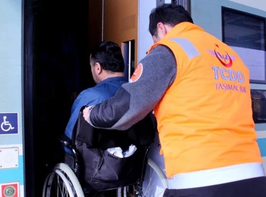 Demir yollarında 9 milyon engelli yolcuya ücretsiz seyahat