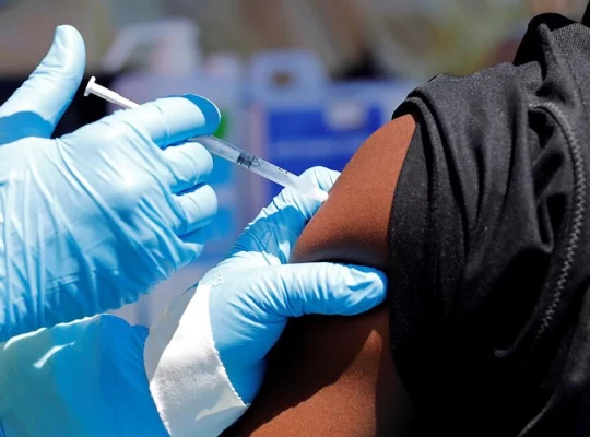 DSÖ’den Ebola uyarısı: Aşı için dokuz ay beklenebilir
