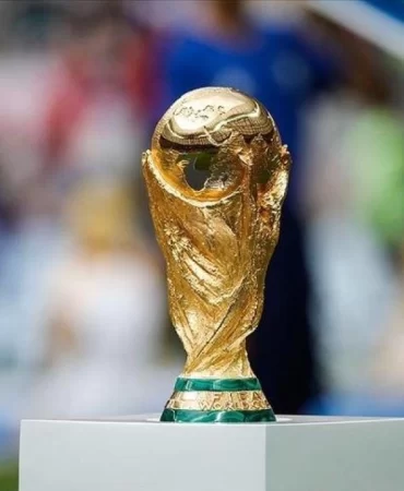 Dünya Kupası'nda dev bütçe: FIFA 13 milyar dolar hedefliyor