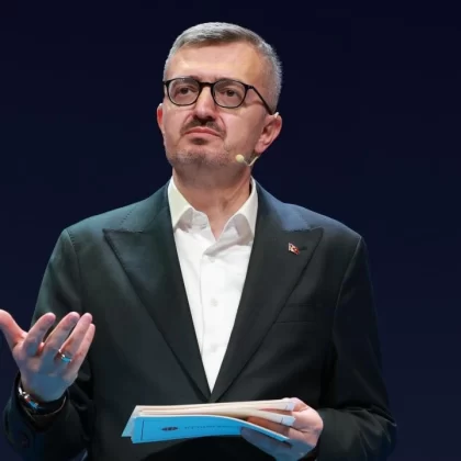 Duran: Algoritmalar tarafından yönlendirilmeyeceğiz