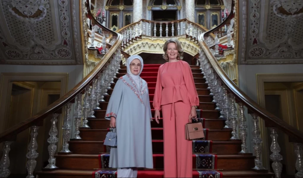 Emine Erdoğan ve Belçika Kraliçesi Mathilde İstanbul'da buluştu