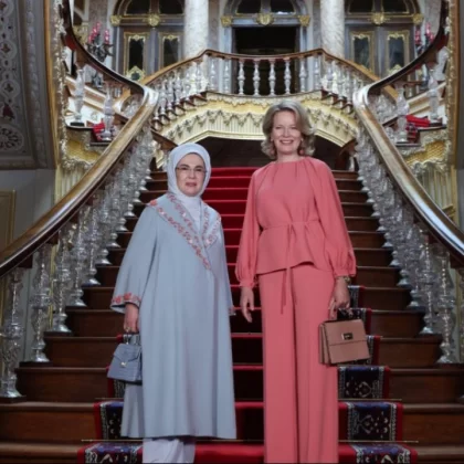 Emine Erdoğan ve Belçika Kraliçesi Mathilde İstanbul'da buluştu