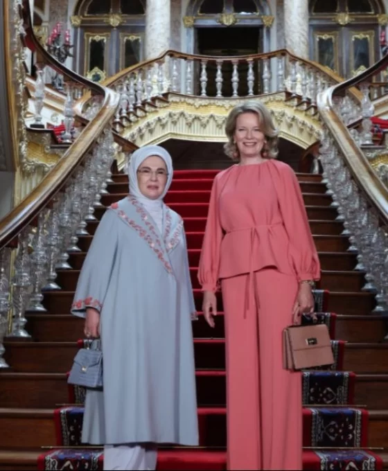Emine Erdoğan ve Belçika Kraliçesi Mathilde İstanbul'da buluştu