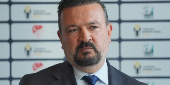 Fenerbahçe yönetiminden Tedesco ve şampiyonluk açıklaması