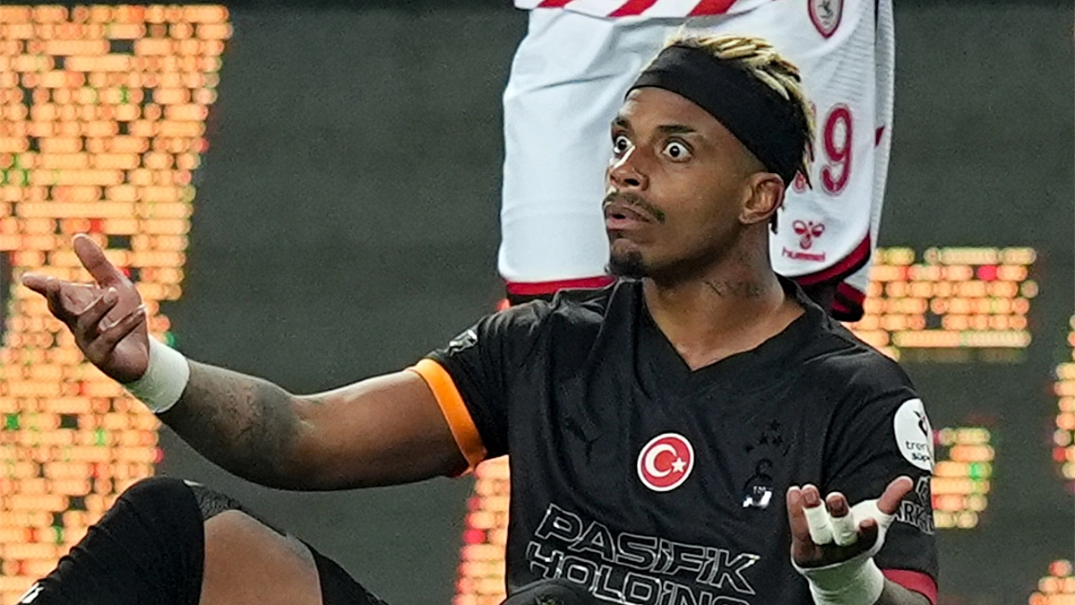 Galatasaray'da Lemina şoku: Opsiyon maddesi silindi