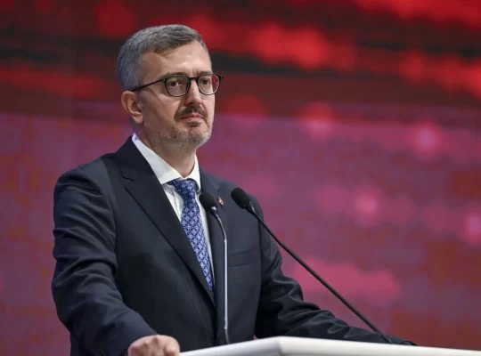 İletişim Başkanı Duran'dan Malatya depremi için uyarı