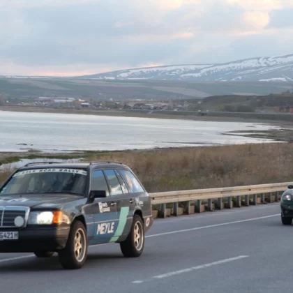 İpek Yolu Rallisi'nin durak noktası Ahlat oldu
