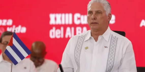 Küba’dan Trump’a sert yanıt: “Teslim olmayacağız”