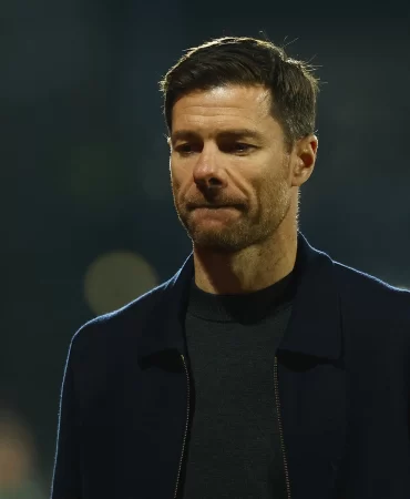 Liverpool Xabi Alonso için Real Madrid ile temasa geçti