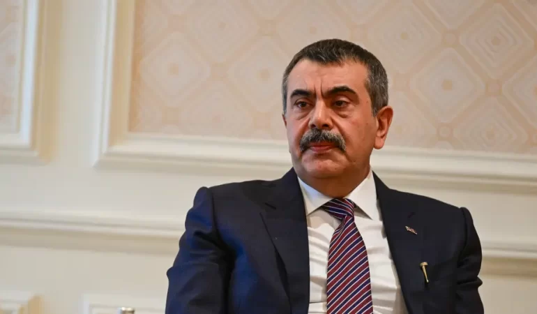 Okullarda ara tatil sistemine veda sinyali