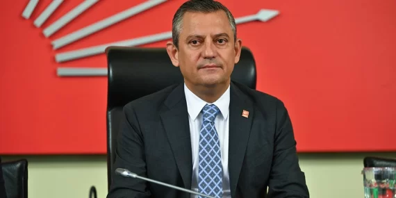 Özgür Özel’e 300 bin liralık tazminat cezası
