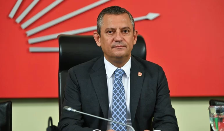 Özgür Özel'e 300 bin liralık tazminat cezası