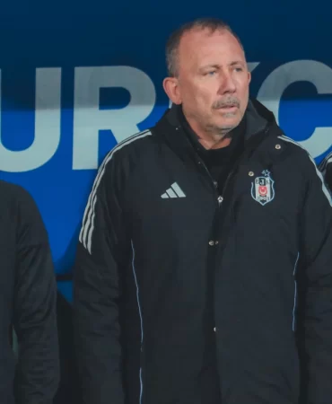 Sergen Yalçın Beşiktaş'taki geleceği için tarih verdi