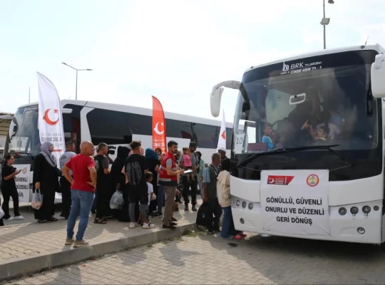 Suriyelilerin gönüllü geri dönüş sayıları açıklandı