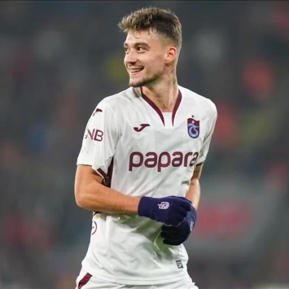 Trabzonspor'dan Ernest Muçi için sürpriz hamle: Opsiyon süresi uzatıldı