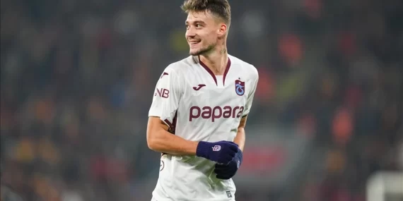 Trabzonspor’dan Ernest Muçi için sürpriz hamle: Opsiyon süresi uzatıldı