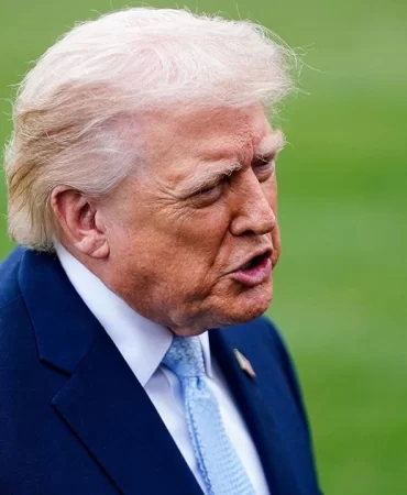 Trump’tan Küba mesajı: Yakında yönetimi devralabiliriz