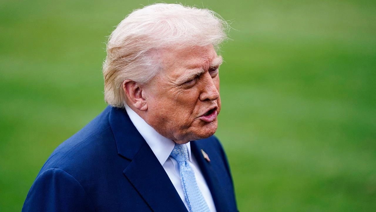 Trump’tan Küba mesajı: Yakında yönetimi devralabiliriz