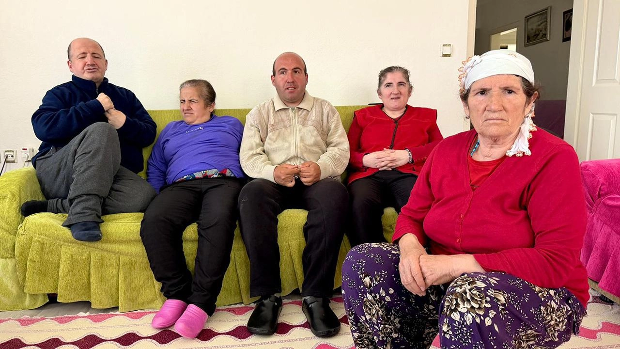 Tunceli'de 50 yıllık fedakarlık: Dört engelli evladına ömrünü adadı