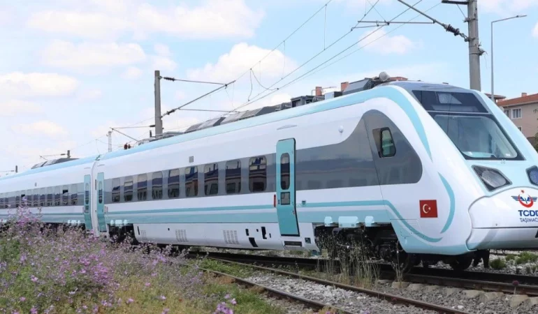 Türkiye’den Suudi Arabistan’a kesintisiz tren hattı geliyor