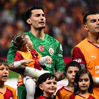Uğurcan Çakır'dan Trabzonspor'a olay gönderme