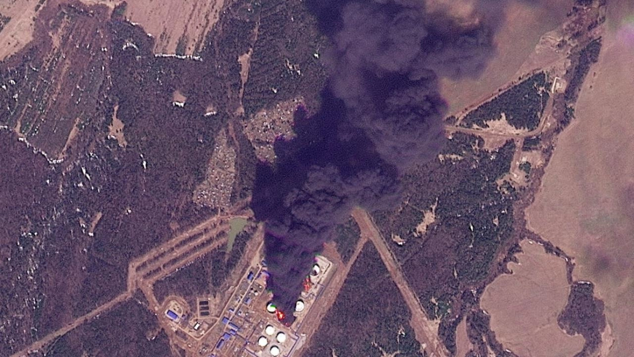 Ukrayna'dan 1500 kilometre derinlikteki Rus tesisine darbe