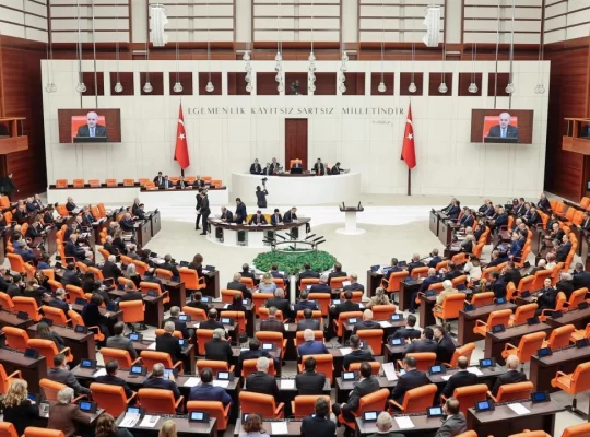 Yatırımları teşvik edecek yeni vergi paketi kabul edildi