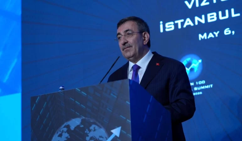 Yılmaz: Türkiye dünyanın bağlantı noktası konumundadır