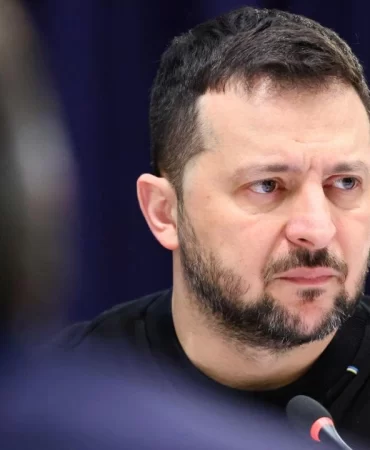 Zelenski: Rusya ateşkesi bozarak can güvenliğini reddetti