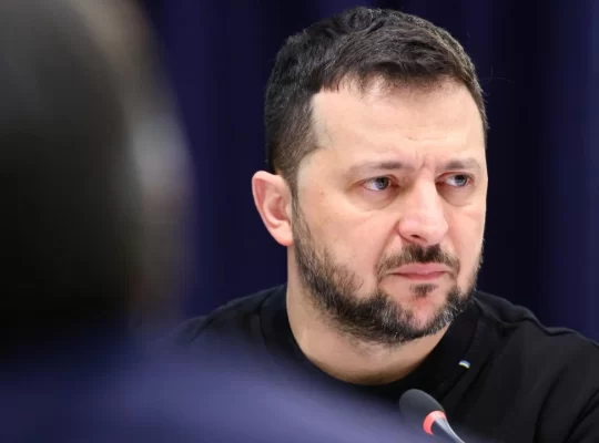Zelenski: Rusya ateşkesi bozarak can güvenliğini reddetti